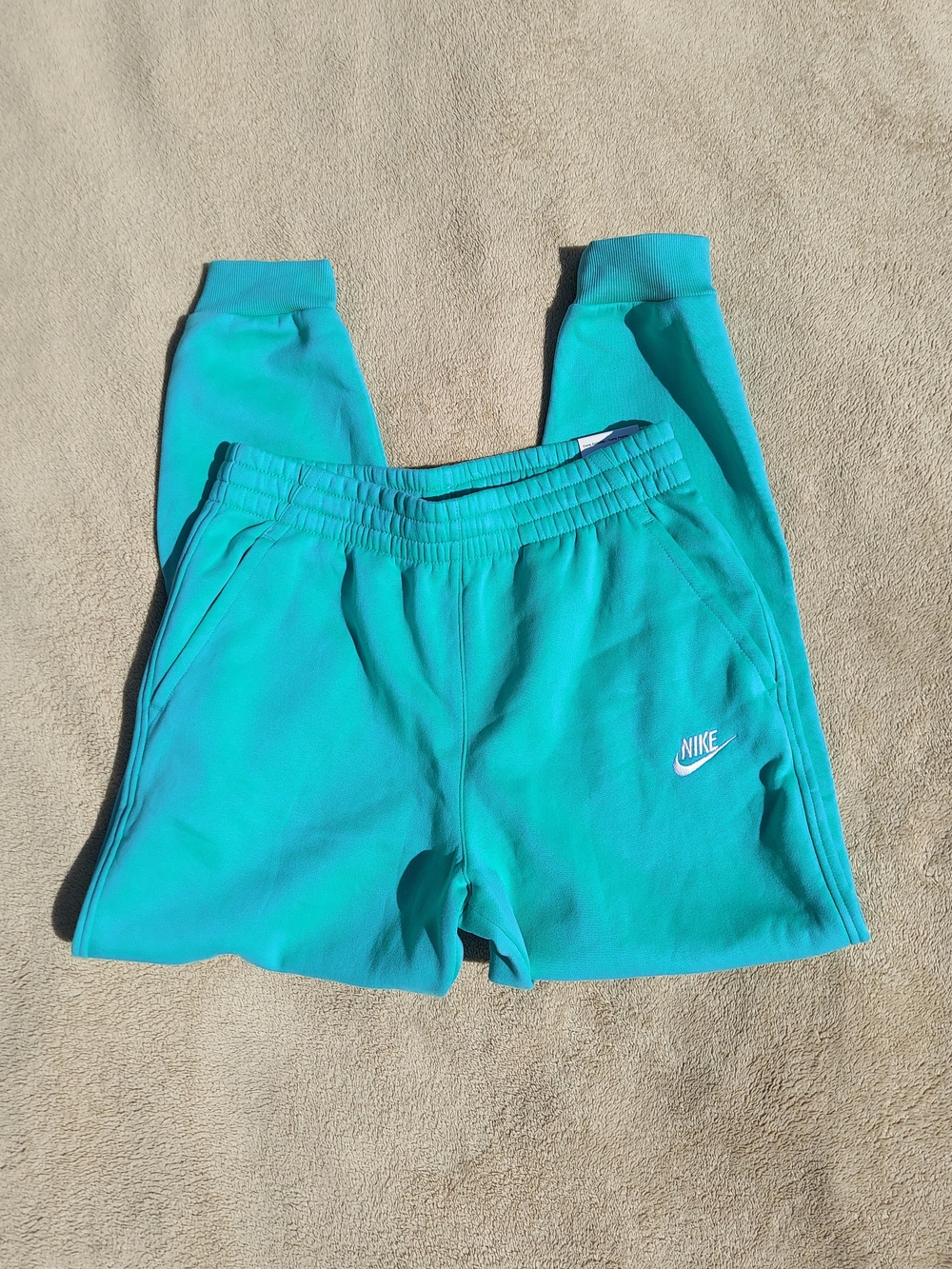 Nike Sportswear Club Fleece Teal Jogger Sweatpants Kid Unisex Size XL NWT Sporty